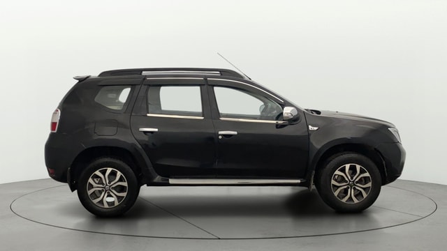 View Nissan Terrano Image 8 Used Nissan Terrano Image 8