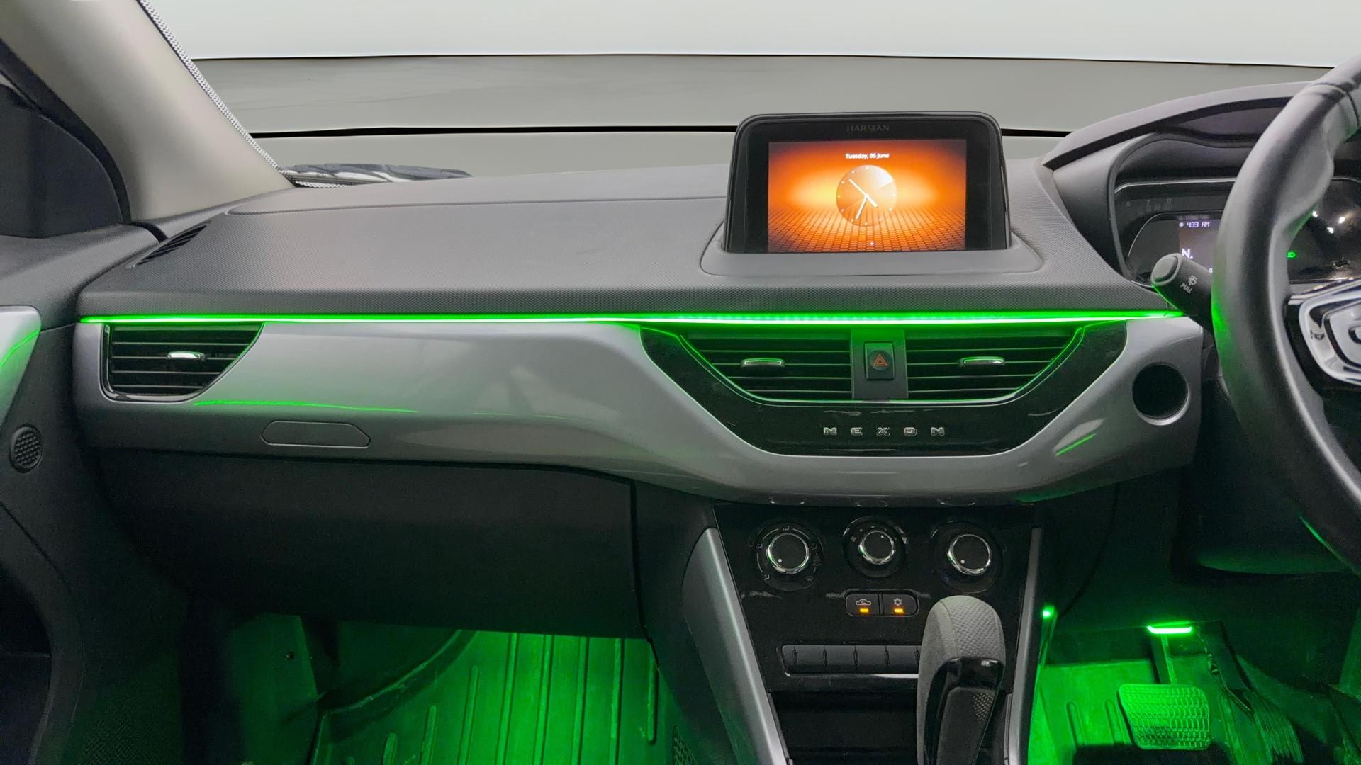 View 2023 Tata Nexon Revotron XE Image 17 Used 2023 Tata Nexon Revotron XE Image 17