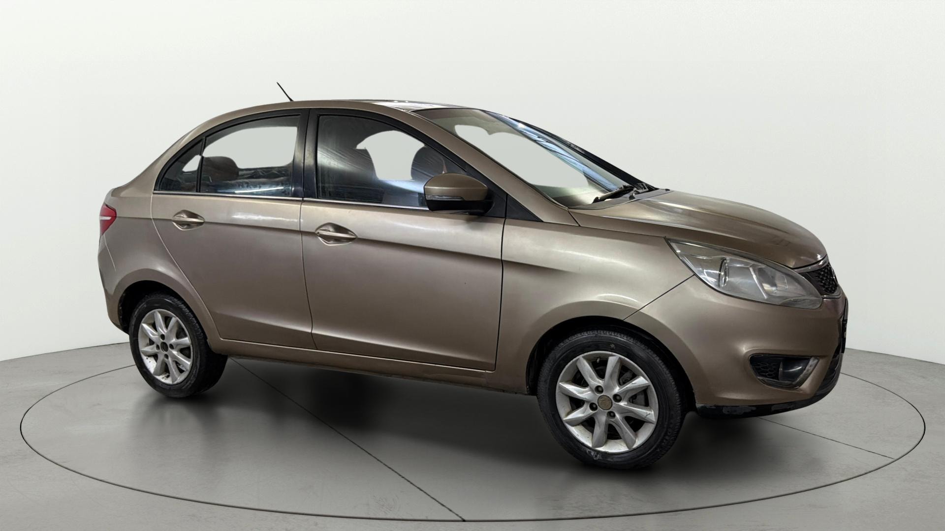 View 2014 Tata Zest XT Petrol Image 21 Used 2014 Tata Zest XT Petrol Image 21