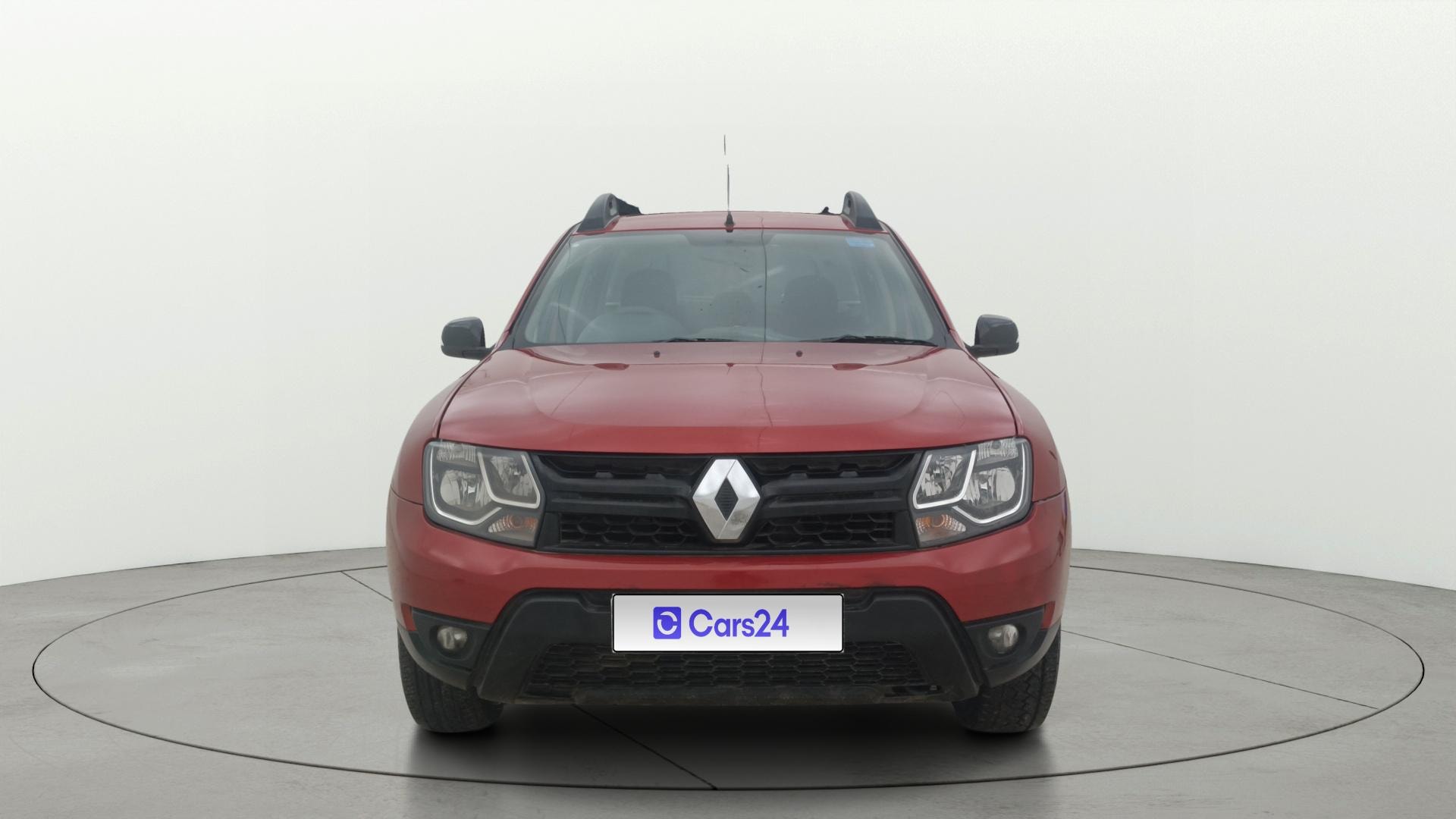 View 2018 Renault Duster Petrol RxS CVT Petrol Image 1 Used 2018 Renault Duster Petrol RxS CVT Petrol Image 1