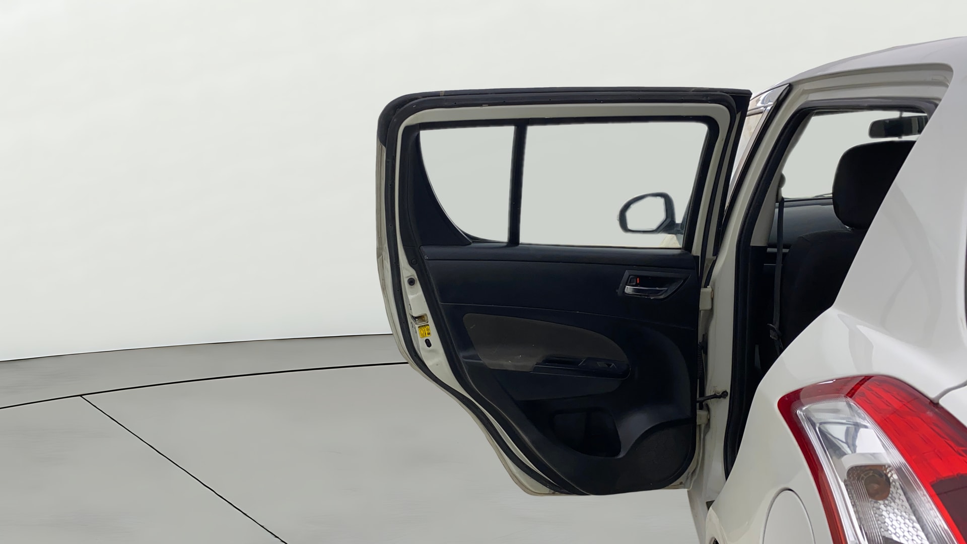 View 2014 Maruti Suzuki 1000 Base Variant Image 14 Used 2014 Maruti Suzuki 1000 Base Variant Image 14