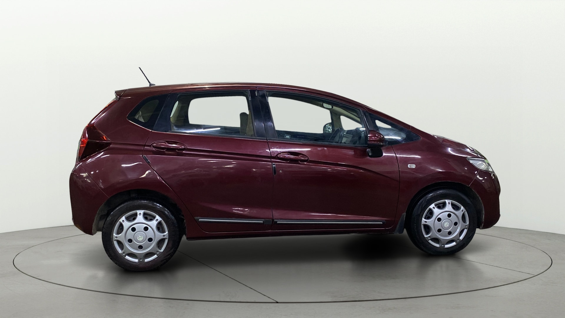 View 2017 Honda Jazz E MT Diesel Image 26 Used 2017 Honda Jazz E MT Diesel Image 26