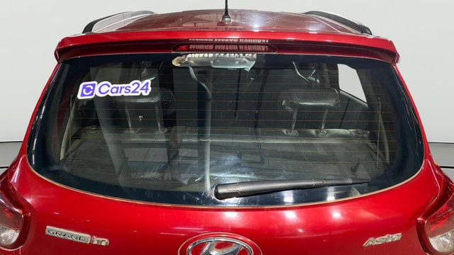 View Hyundai Grand i10 Image 4 Used Hyundai Grand i10 Image 4