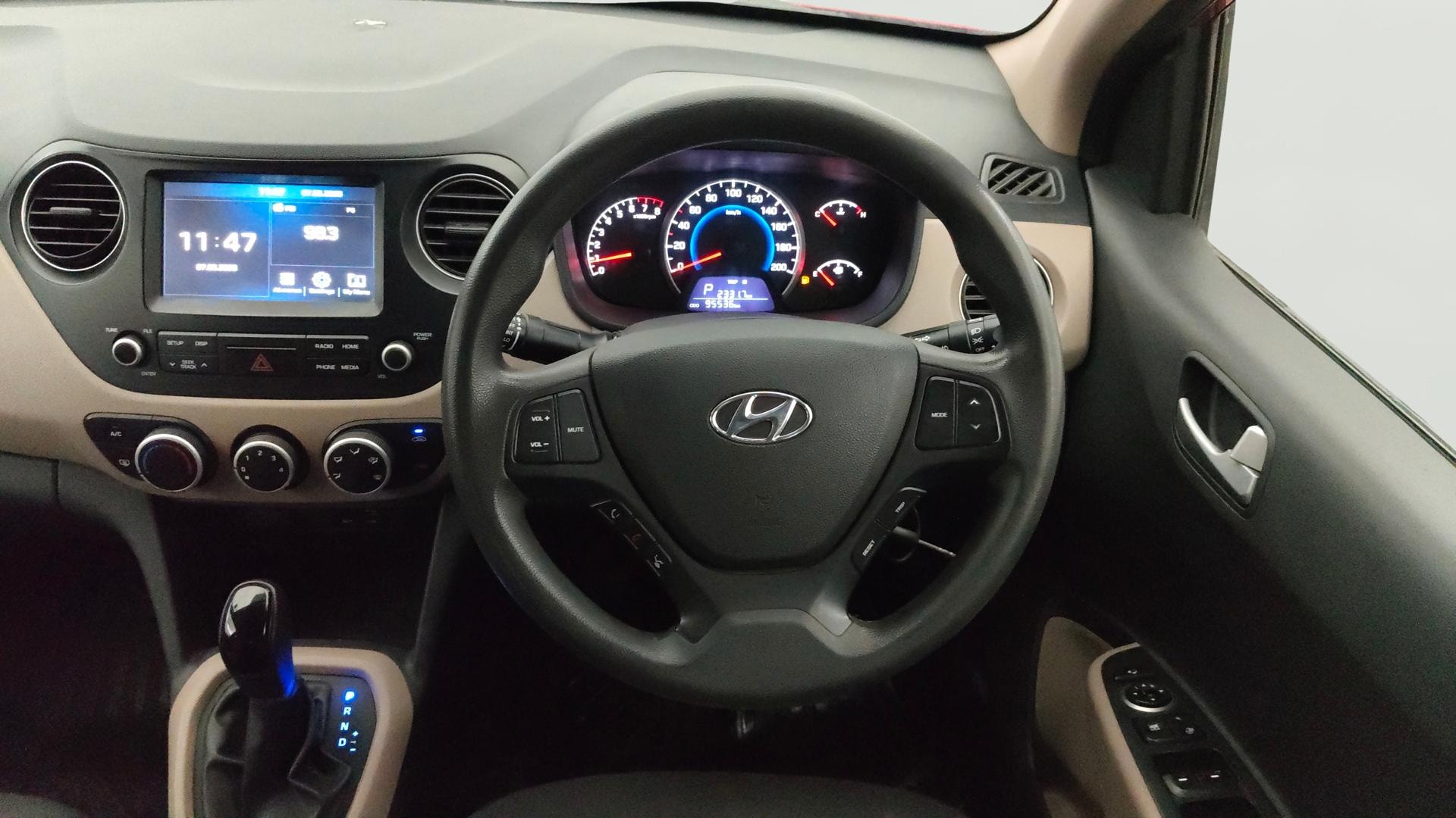 Used 2017 Hyundai Grand i10 Used 2017 Hyundai Grand i10