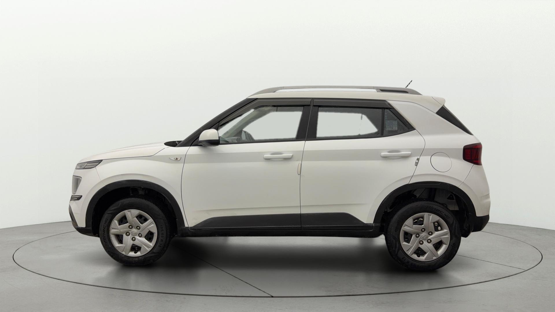 View 2020 Hyundai Venue S 1.2 Petrol Image 5 Used 2020 Hyundai Venue S 1.2 Petrol Image 5