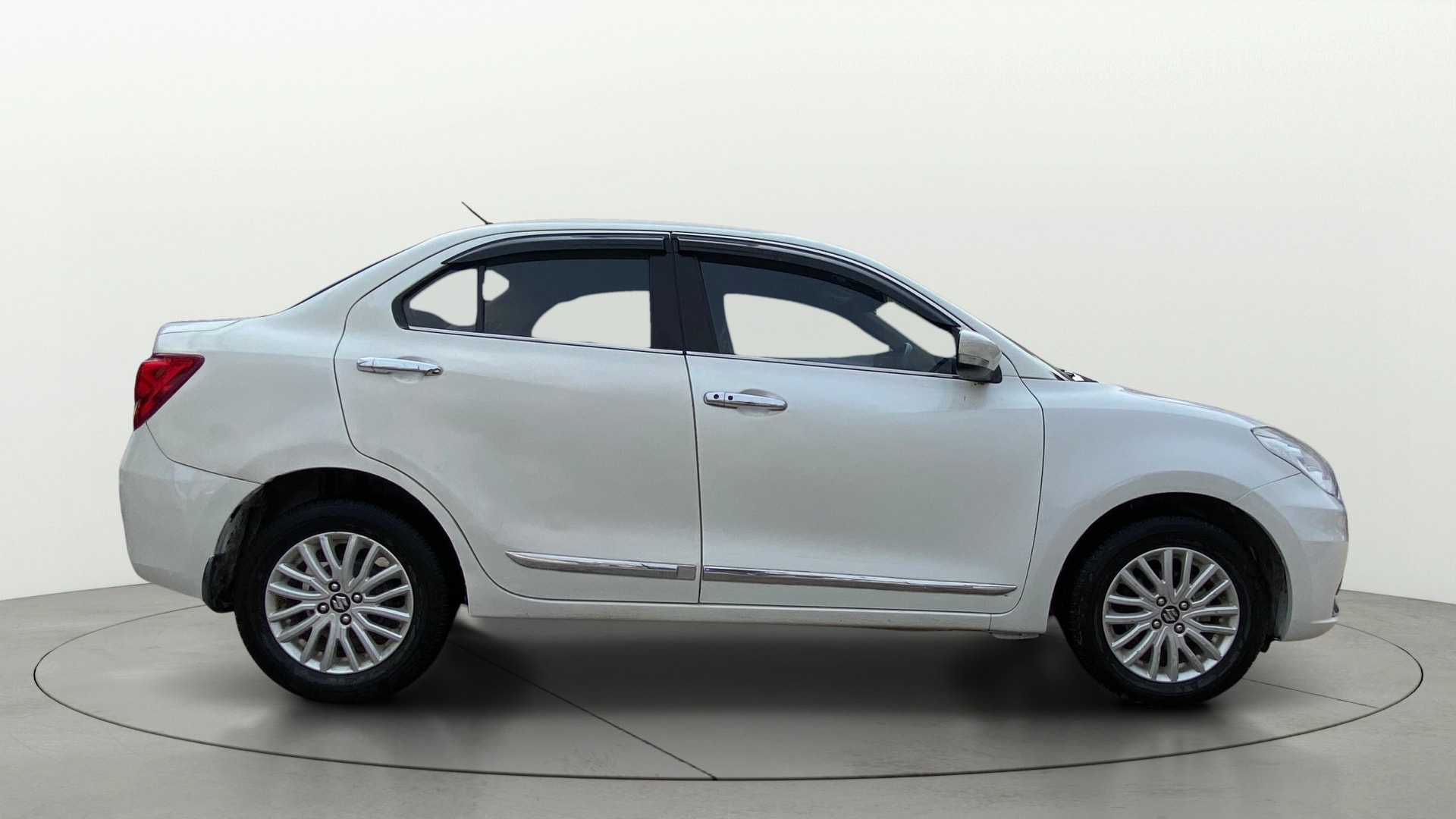 View 2021 Maruti Suzuki 1000 Base Variant Image 8 Used 2021 Maruti Suzuki 1000 Base Variant Image 8
