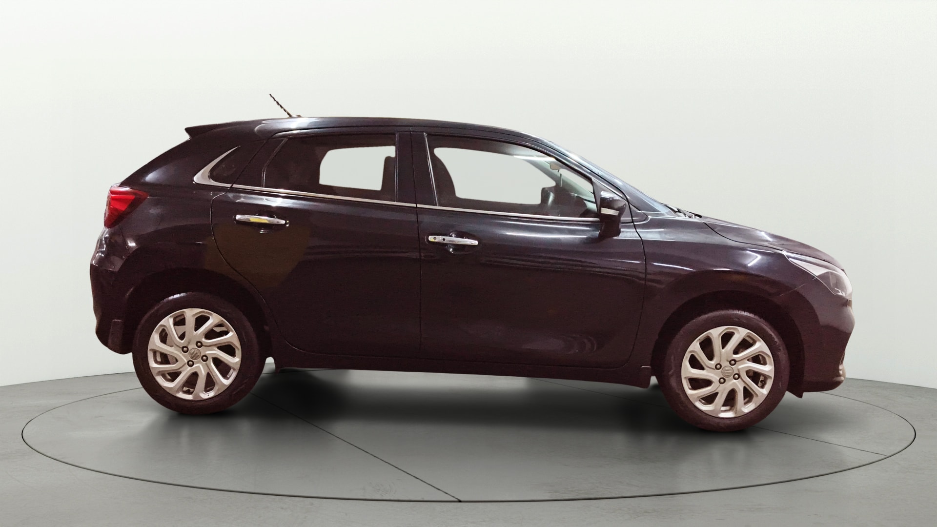View 2024 Maruti Suzuki 1000 Base Variant Image 9 Used 2024 Maruti Suzuki 1000 Base Variant Image 9