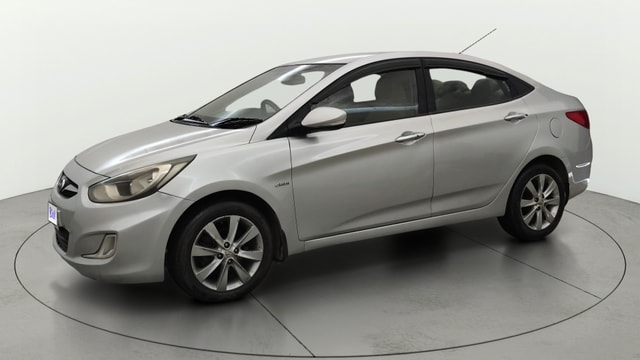 View Hyundai Fluidic Verna Image 36 Used Hyundai Fluidic Verna Image 36