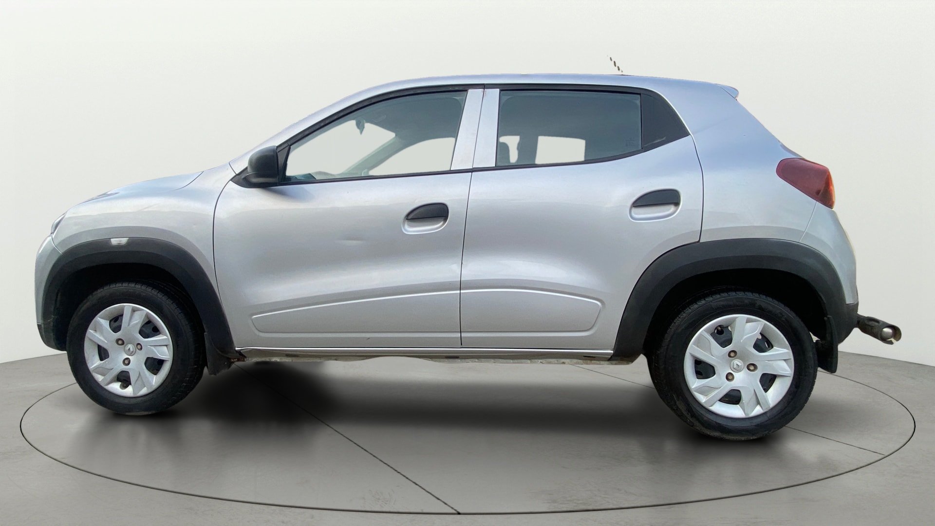 View 2022 Renault Kwid RXL 1.0 BS IV Image 6 Used 2022 Renault Kwid RXL 1.0 BS IV Image 6