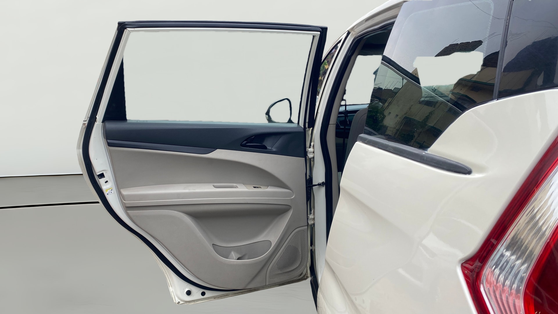 View 2019 Mahindra Marazzo M2 8-Seater Image 23 Used 2019 Mahindra Marazzo M2 8-Seater Image 23