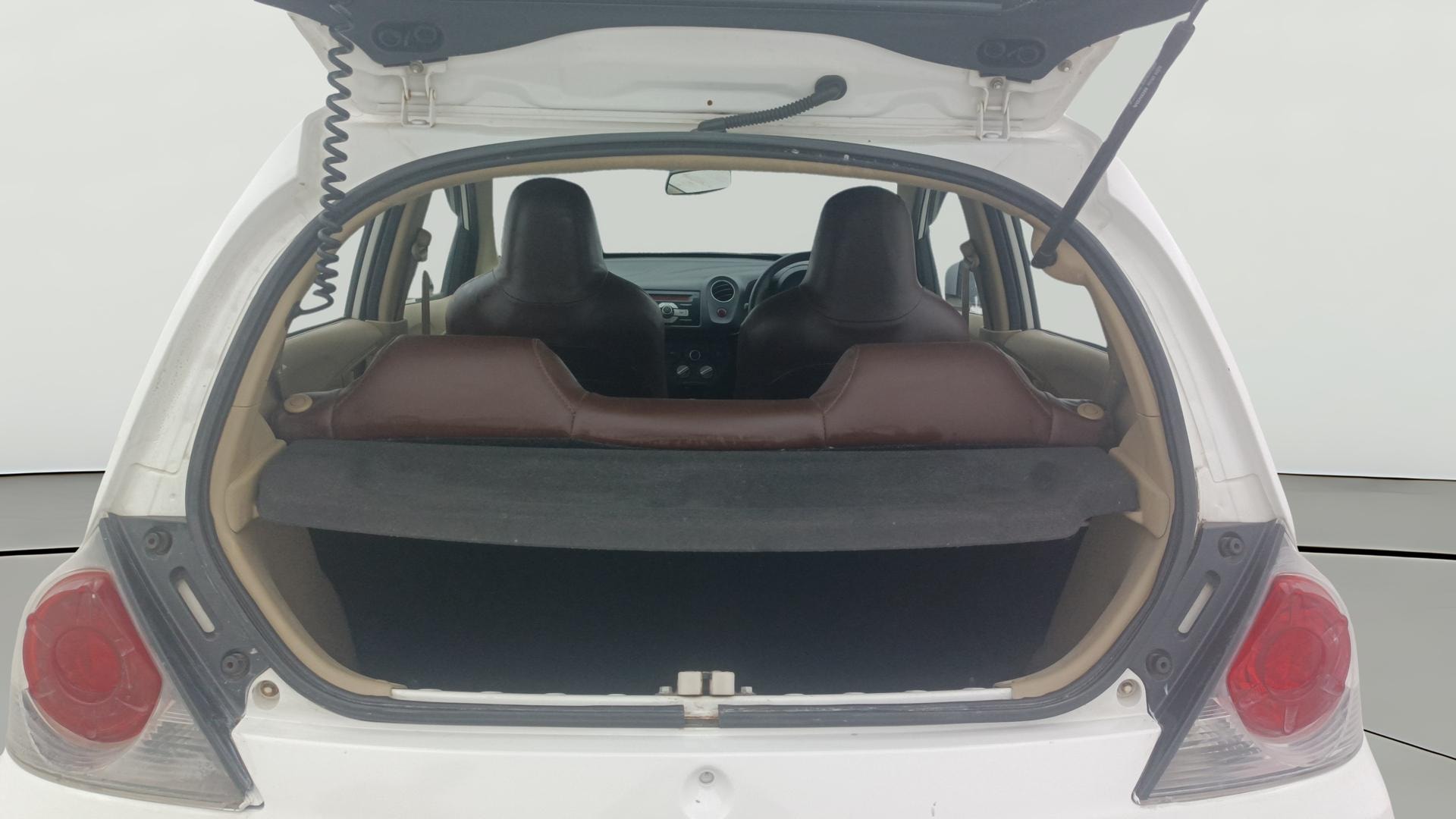 View 2015 Honda Brio S MT Petrol Image 36 Used 2015 Honda Brio S MT Petrol Image 36