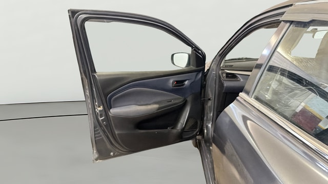 View Maruti Suzuki 1000 Image 30 Used Maruti Suzuki 1000 Image 30