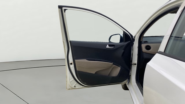 View Hyundai Grand i10 Image 31 Used Hyundai Grand i10 Image 31