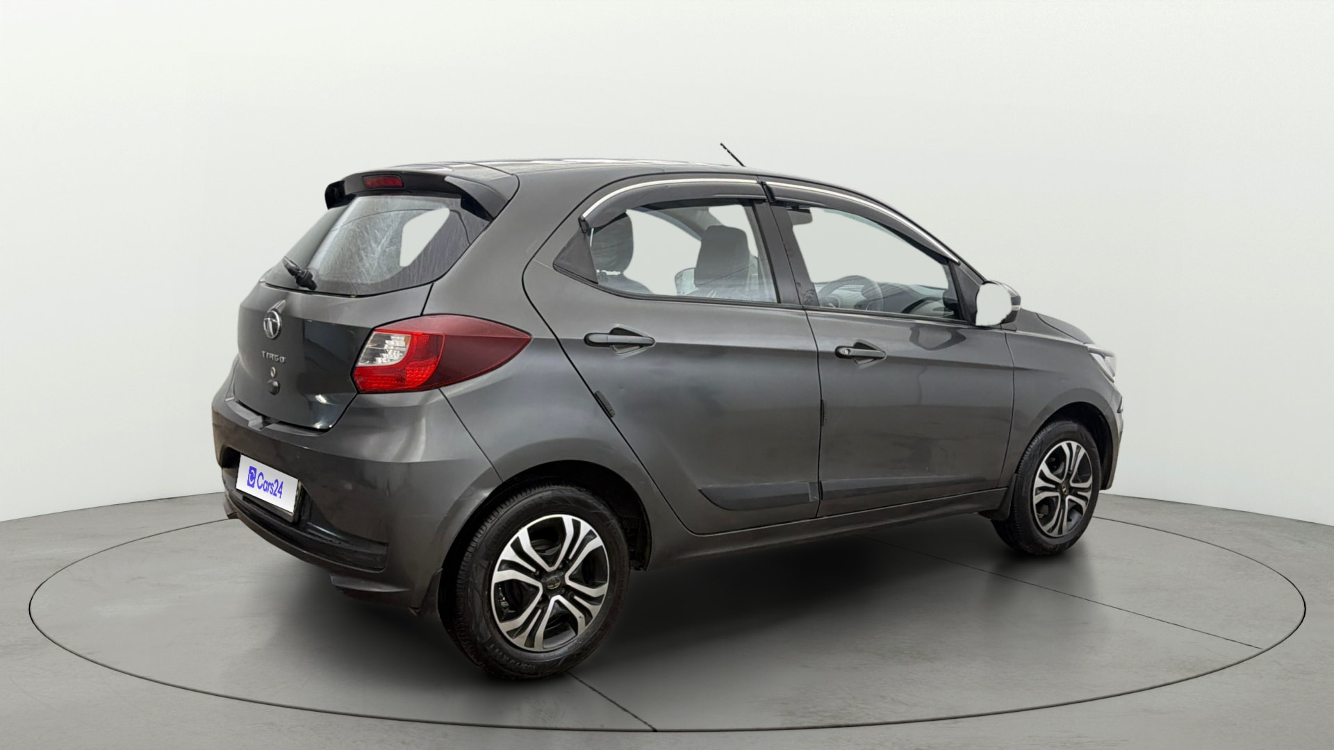 View 2021 Tata Tiago Revotorq XB Image 43 Used 2021 Tata Tiago Revotorq XB Image 43