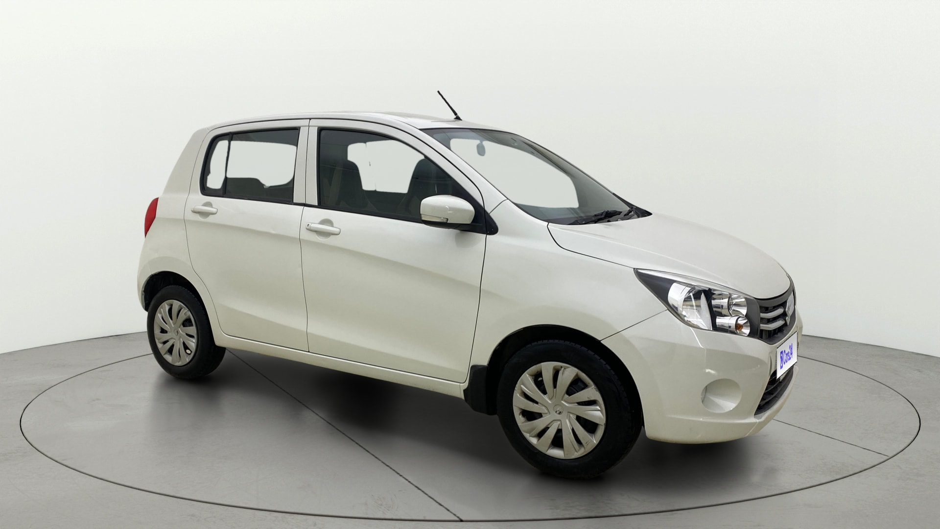 View 2017 Maruti Suzuki 1000 Base Variant Image 35 Used 2017 Maruti Suzuki 1000 Base Variant Image 35