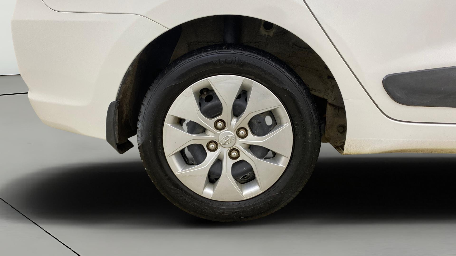 View 2015 Hyundai Xcent S Petrol Image 23 Used 2015 Hyundai Xcent S Petrol Image 23