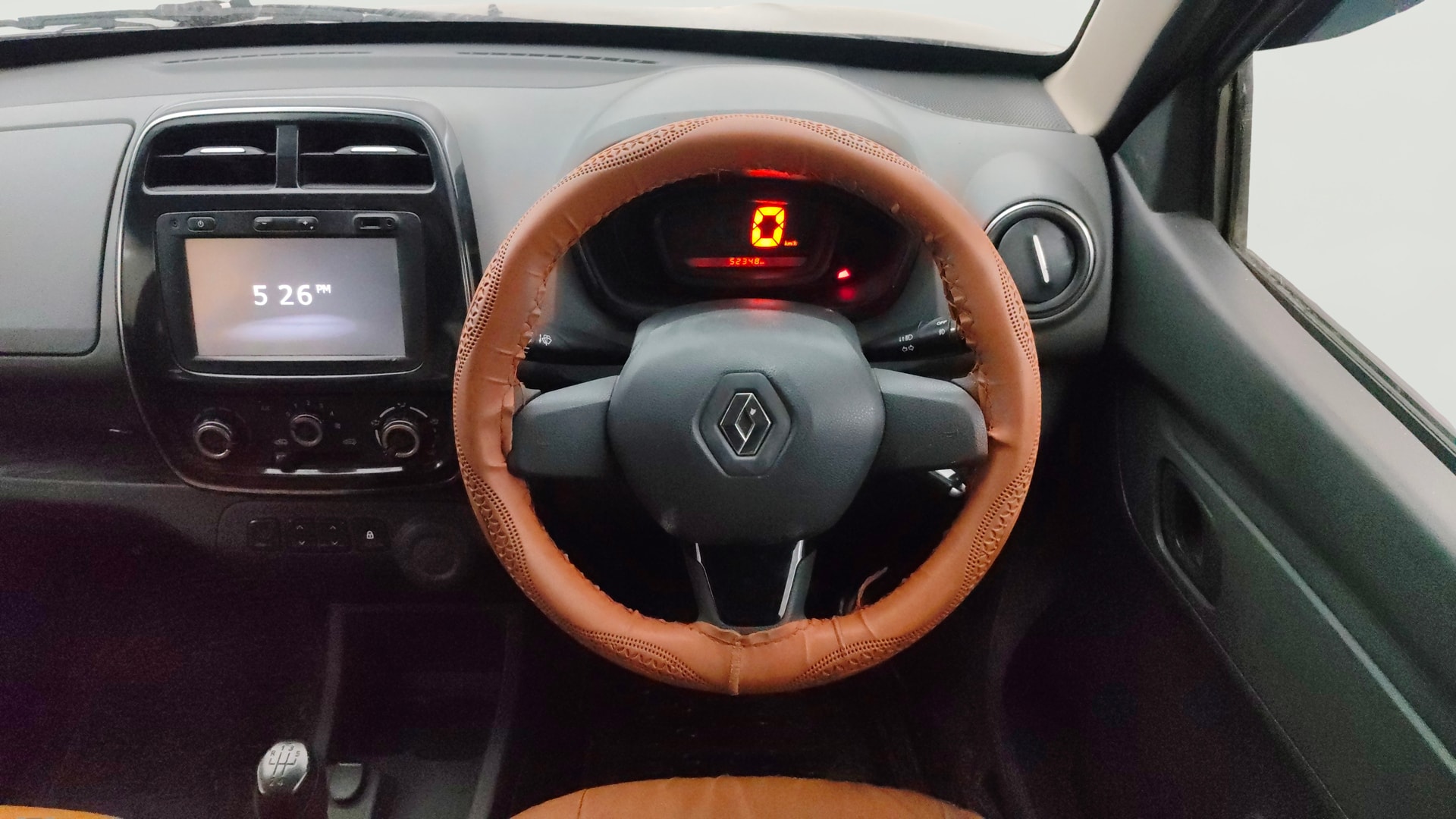 View 2016 Renault Kwid RXT 1.0 Image 20 Used 2016 Renault Kwid RXT 1.0 Image 20