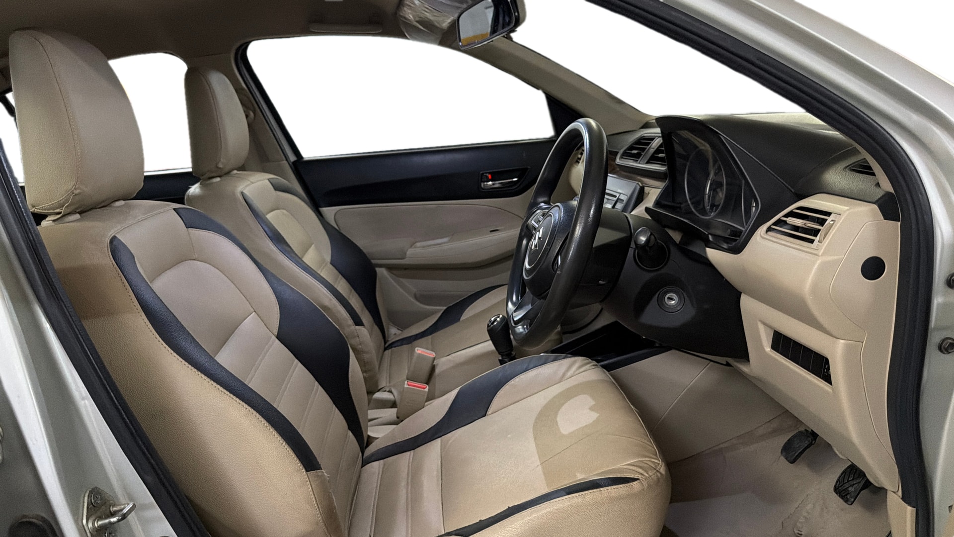 View 2018 Maruti Suzuki 1000 Base Variant Image 26 Used 2018 Maruti Suzuki 1000 Base Variant Image 26