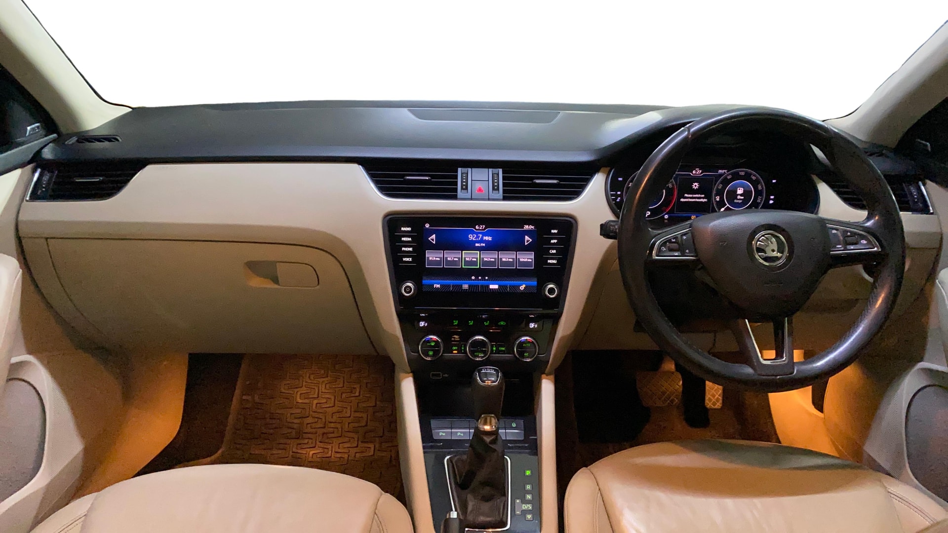 View 2020 Skoda Octavia 1.8 Style Plus TSI AT Image 16 Used 2020 Skoda Octavia 1.8 Style Plus TSI AT Image 16