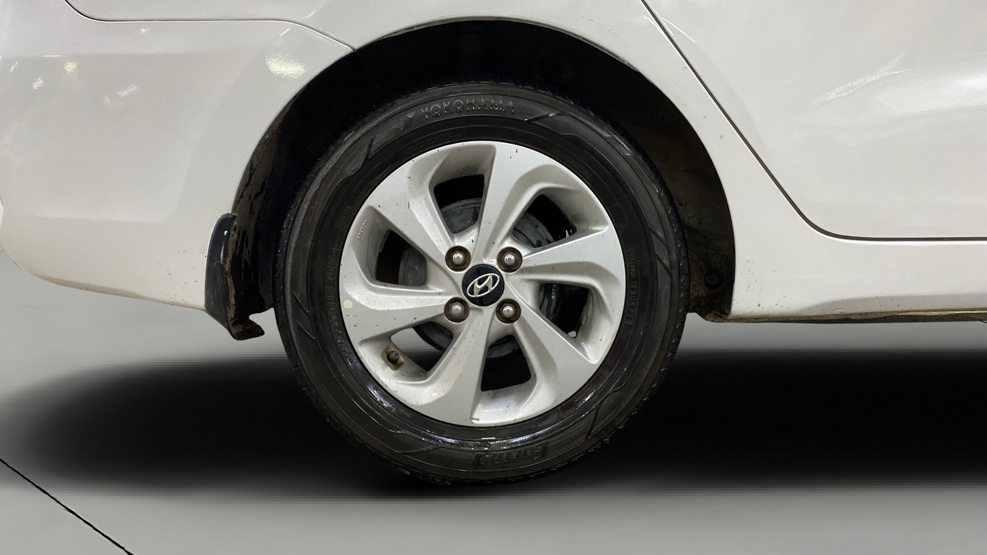 View 2018 Hyundai Xcent SX Petrol Image 24 Used 2018 Hyundai Xcent SX Petrol Image 24