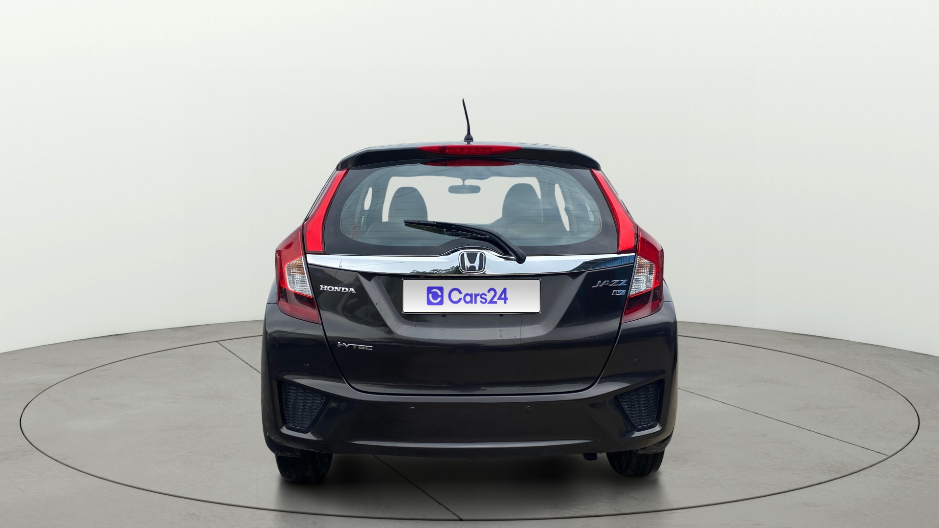 View 2017 Honda Jazz E MT Diesel Image 39 Used 2017 Honda Jazz E MT Diesel Image 39