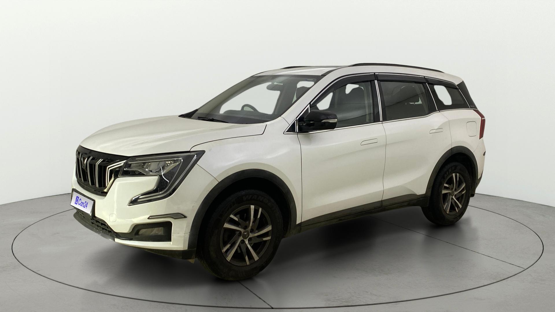 Used 2022 Mahindra XUV700 Used 2022 Mahindra XUV700