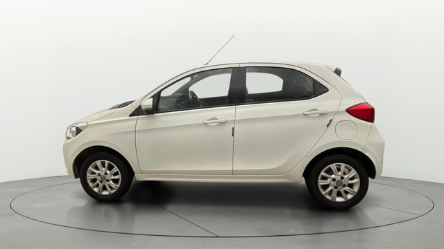 View Tata Tiago Image 26 Used Tata Tiago Image 26