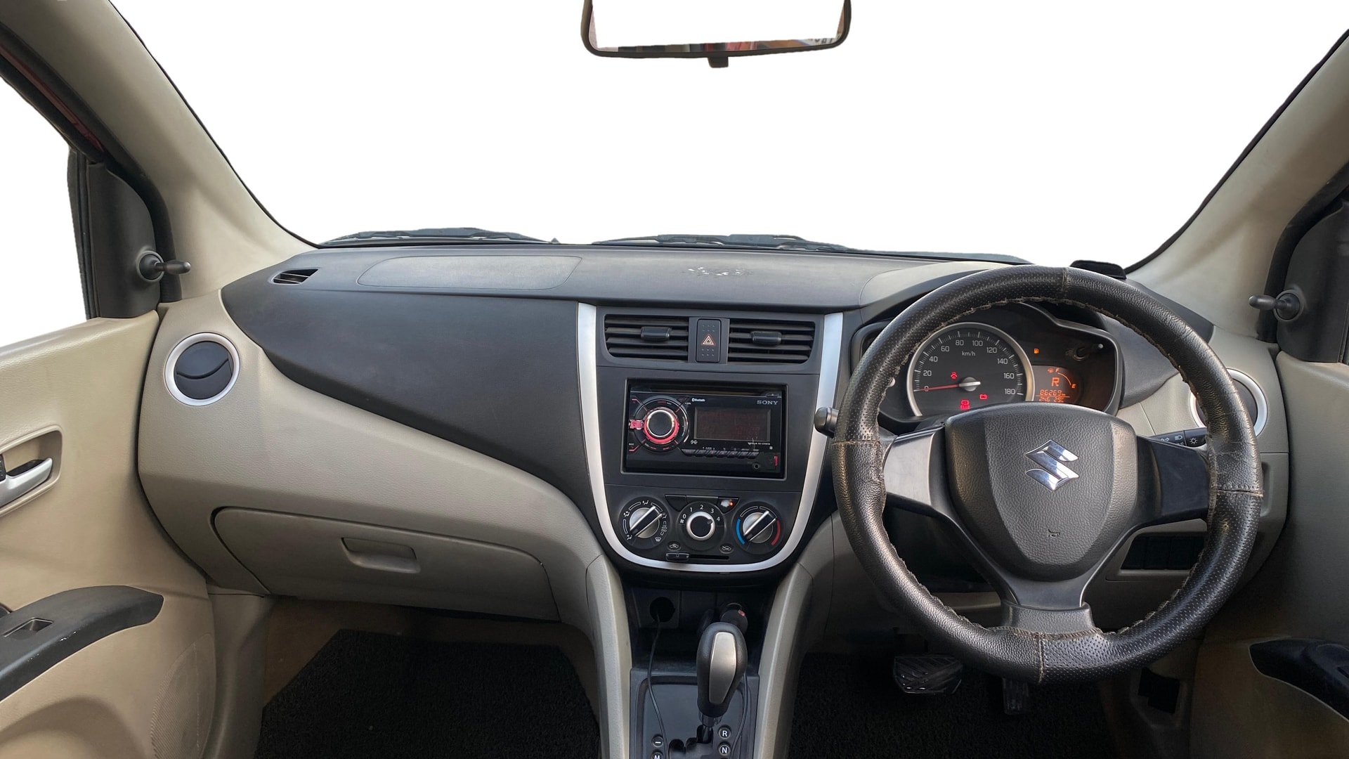 View 2015 Maruti Suzuki 1000 Base Variant Image 15 Used 2015 Maruti Suzuki 1000 Base Variant Image 15