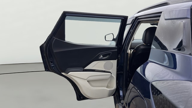 View Mahindra XUV 3XO Image 23 Used Mahindra XUV 3XO Image 23