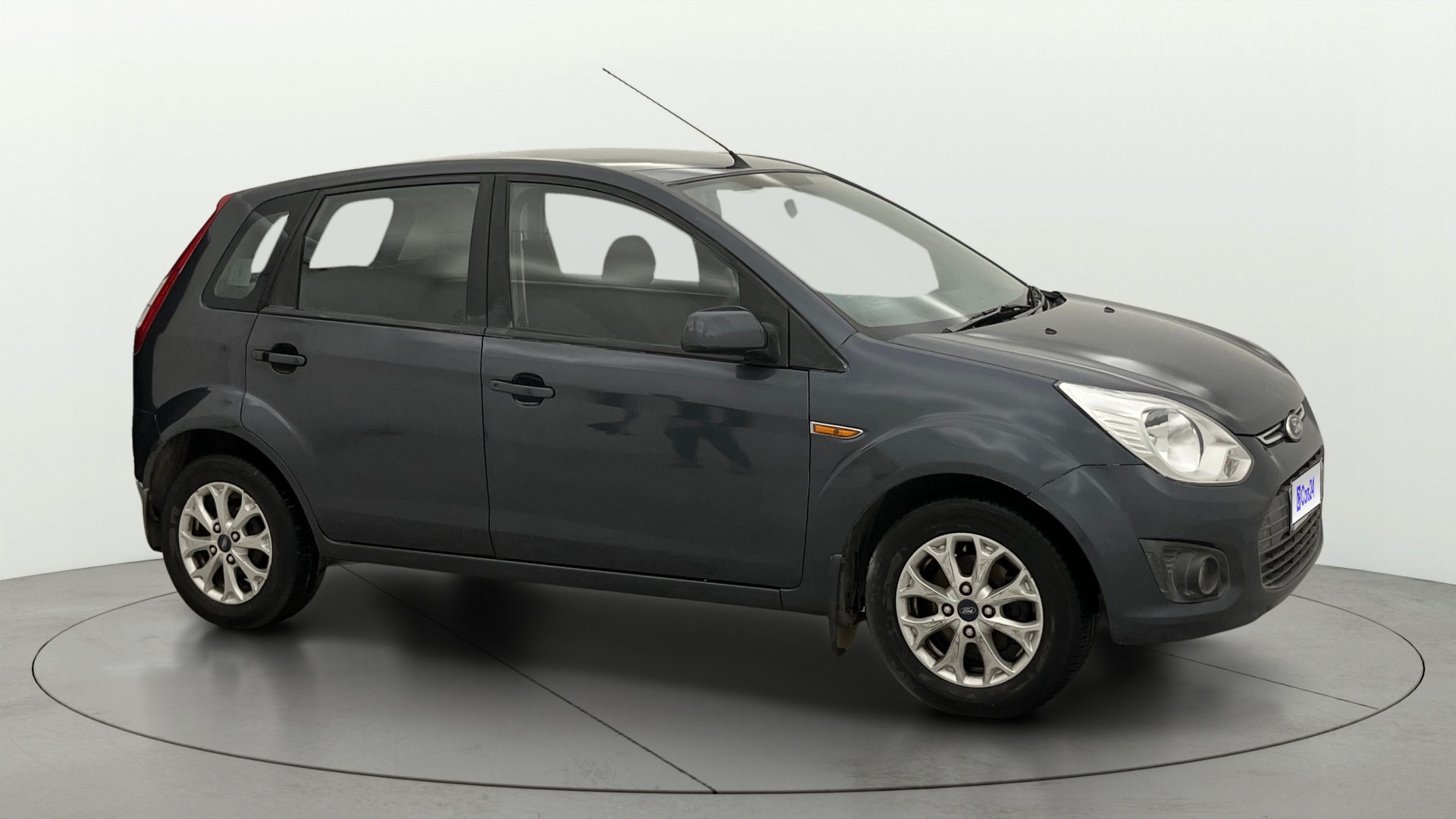 View 2013 Ford Figo 1.2P Ambiente MT BS IV Image 35 Used 2013 Ford Figo 1.2P Ambiente MT BS IV Image 35
