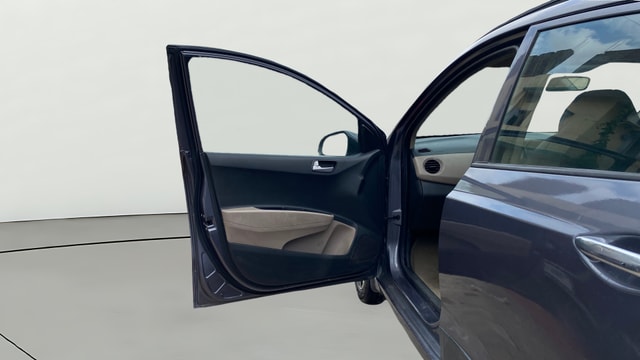 View Hyundai Grand i10 Image 31 Used Hyundai Grand i10 Image 31