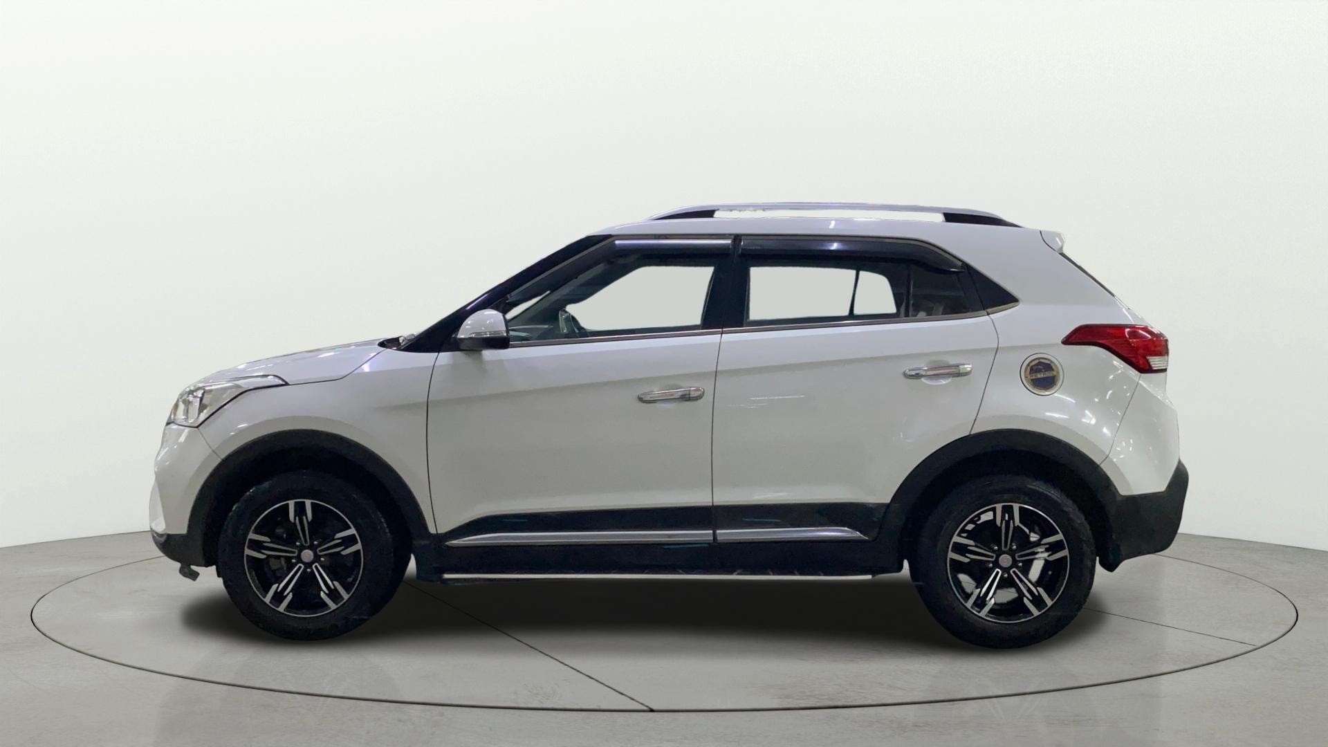 View 2019 Hyundai Creta 1.4 E Diesel Image 5 Used 2019 Hyundai Creta 1.4 E Diesel Image 5