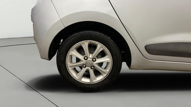 View Hyundai Grand i10 Image 32 Used Hyundai Grand i10 Image 32