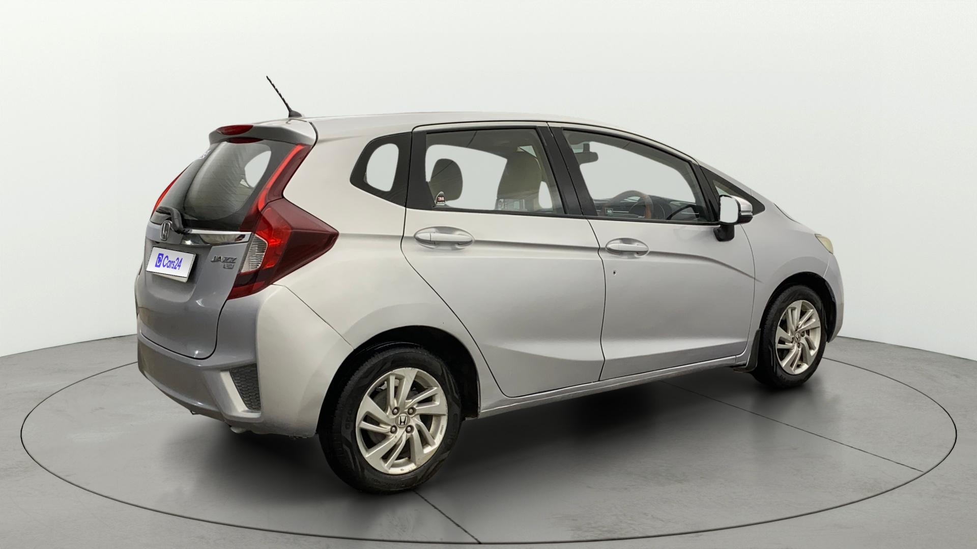 View 2015 Honda Jazz E MT Diesel Image 44 Used 2015 Honda Jazz E MT Diesel Image 44