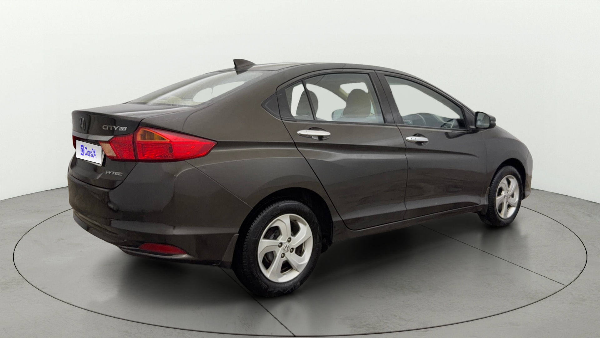 View 2015 Honda City ZX MT Diesel Anniversary Edition Image 45 Used 2015 Honda City ZX MT Diesel Anniversary Edition Image 45
