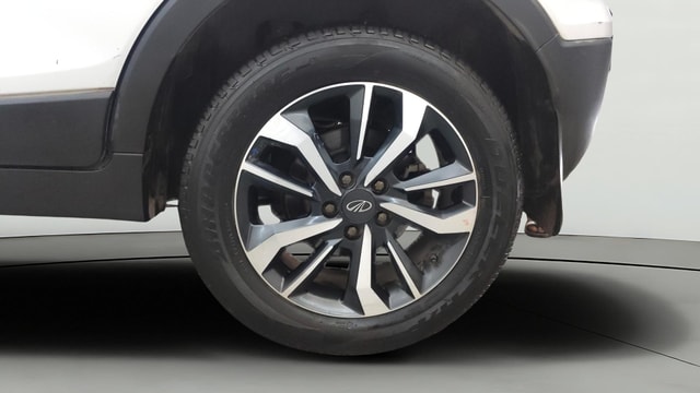 View Mahindra XUV300 Image 8 Used Mahindra XUV300 Image 8