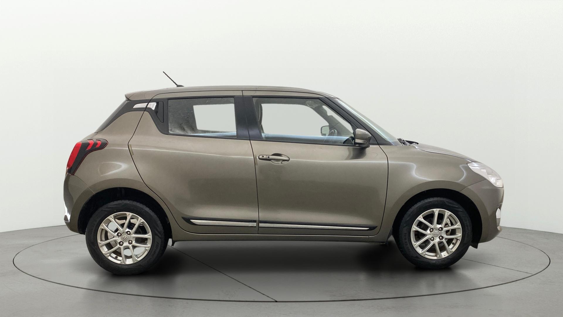 View 2019 Maruti Suzuki 1000 Base Variant Image 8 Used 2019 Maruti Suzuki 1000 Base Variant Image 8
