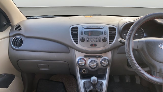 View Hyundai i10 Image 17 Used Hyundai i10 Image 17