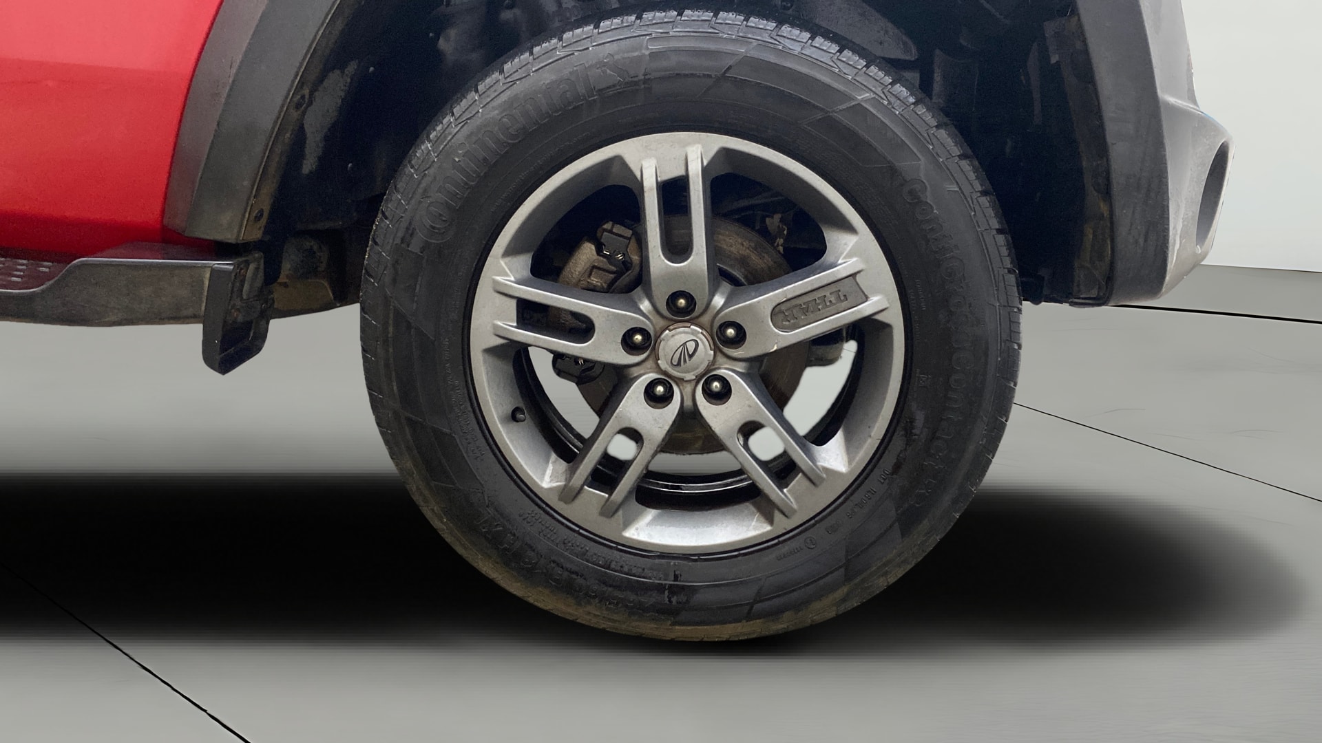 View 2021 Mahindra Thar AX Standard Manual Soft Top 6 Seater Image 39 Used 2021 Mahindra Thar AX Standard Manual Soft Top 6 Seater Image 39
