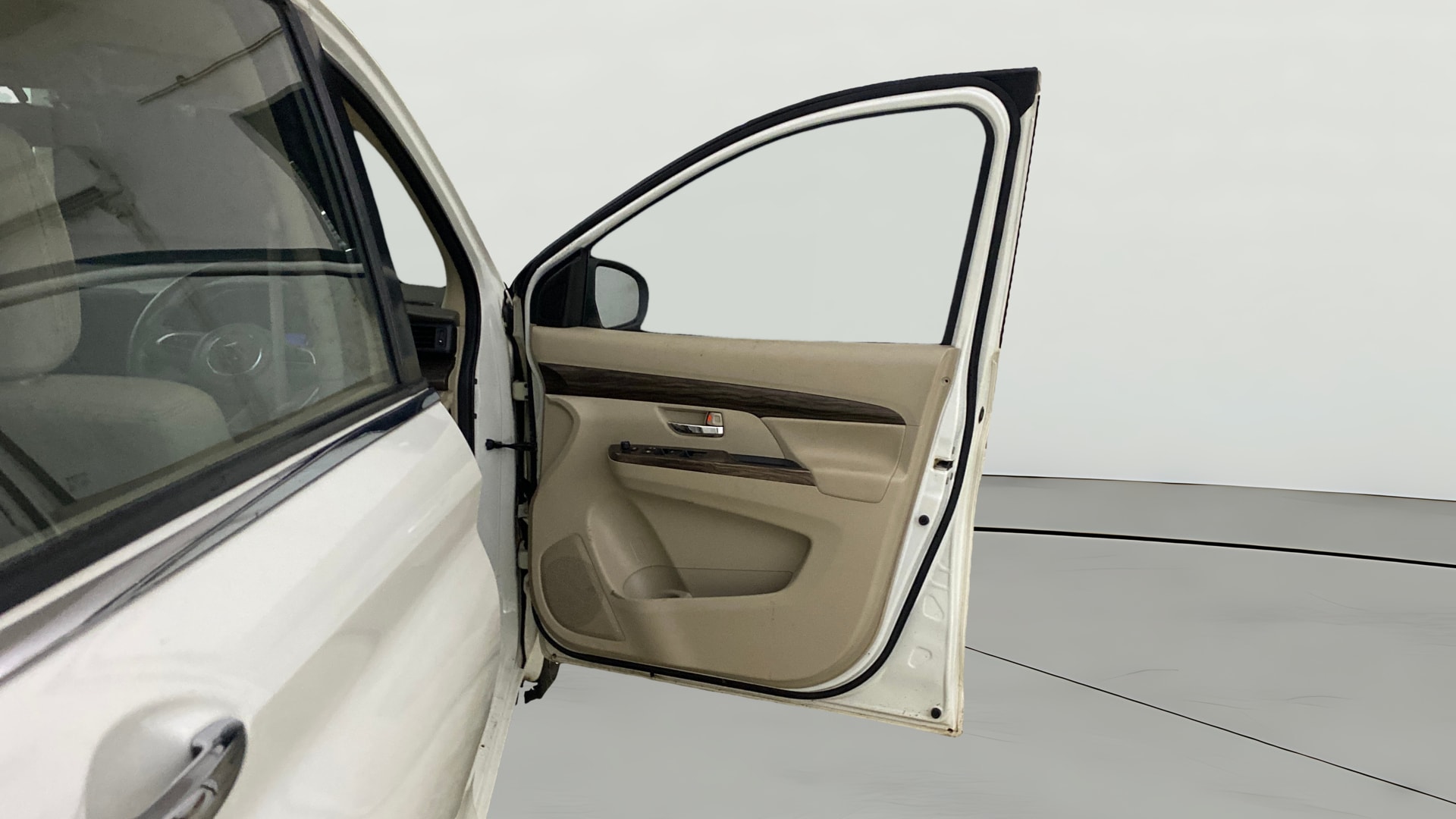 View 2019 Maruti Suzuki 1000 Base Variant Image 47 Used 2019 Maruti Suzuki 1000 Base Variant Image 47