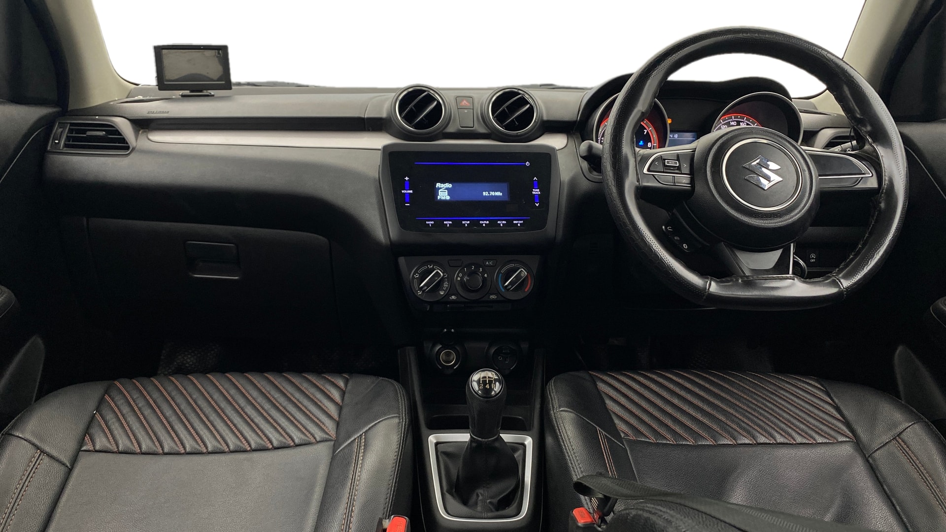 View 2021 Maruti Suzuki 1000 Base Variant Image 15 Used 2021 Maruti Suzuki 1000 Base Variant Image 15