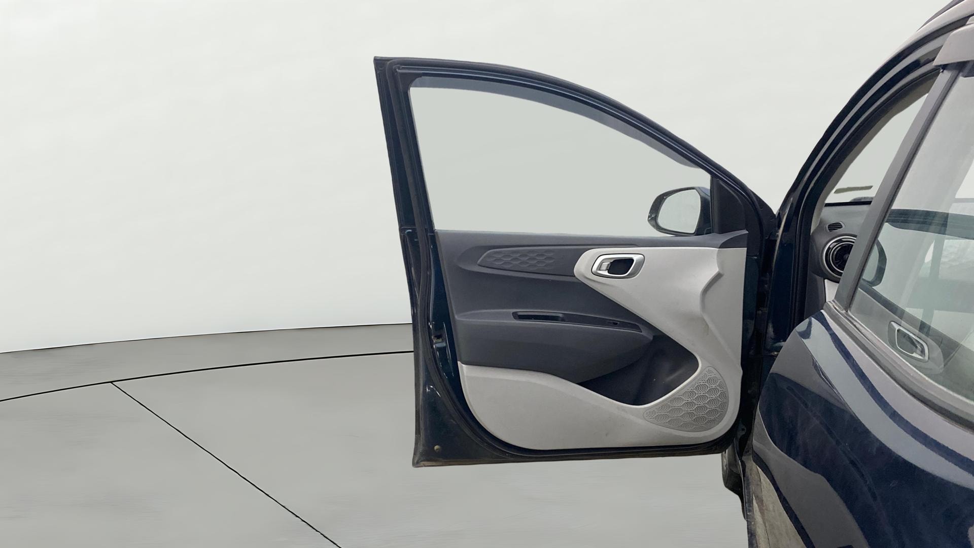 View 2023 Hyundai Grand i10 Nios Sportz Petrol Image 37 Used 2023 Hyundai Grand i10 Nios Sportz Petrol Image 37