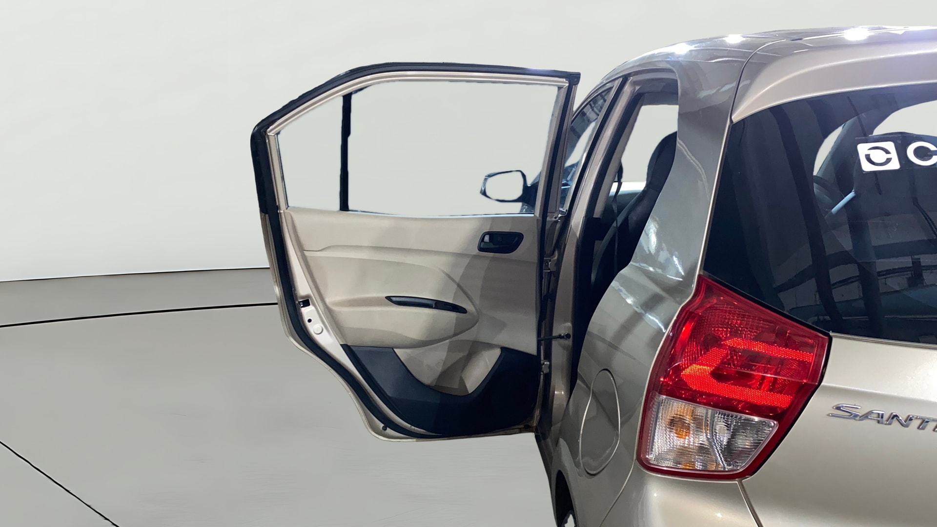 View 2020 Hyundai New Santro D-Lite Petrol Image 22 Used 2020 Hyundai New Santro D-Lite Petrol Image 22