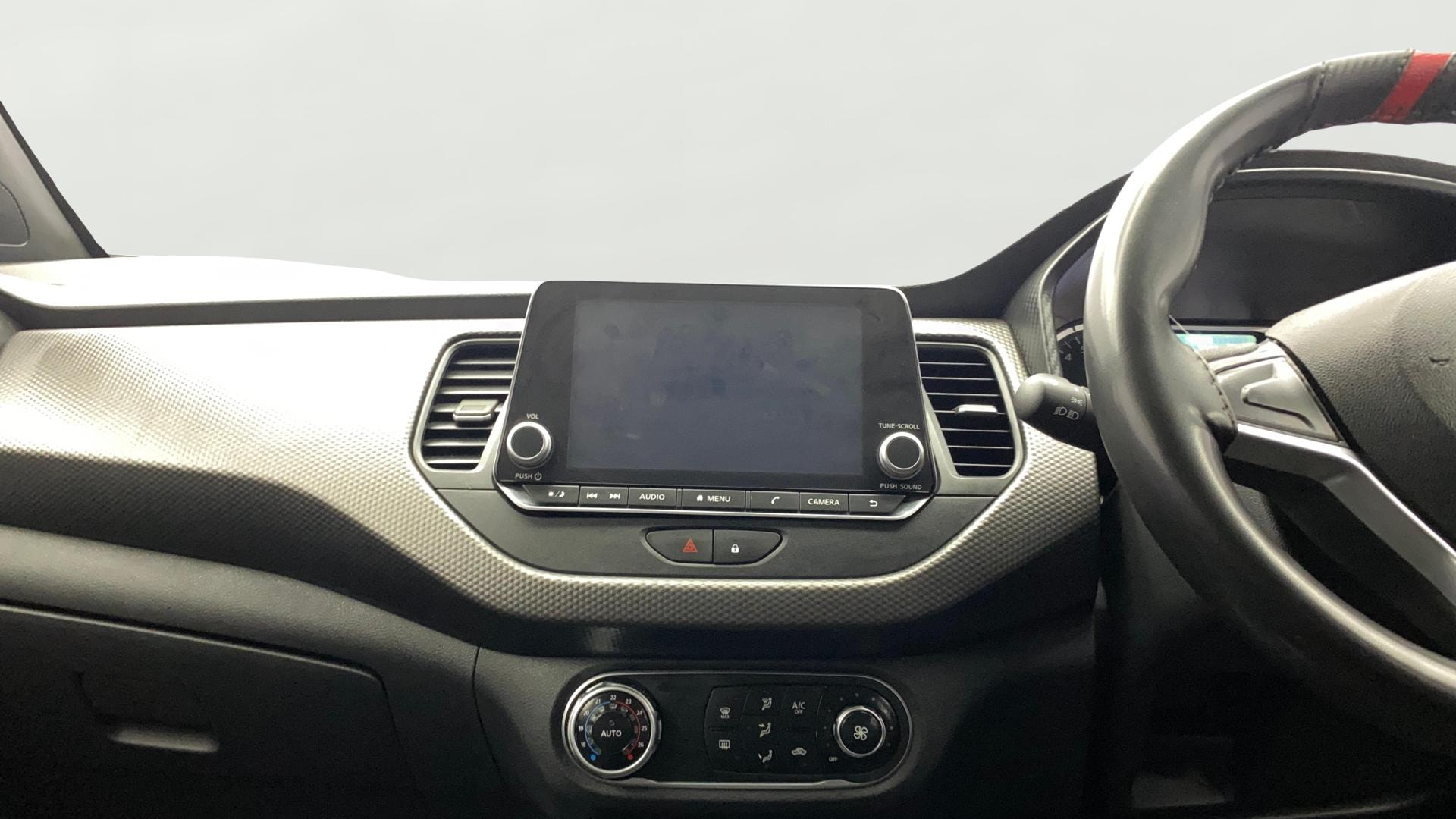 Used 2020 Nissan Kicks Used 2020 Nissan Kicks