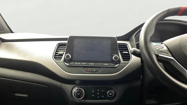 View Nissan Kicks Image 17 Used Nissan Kicks Image 17