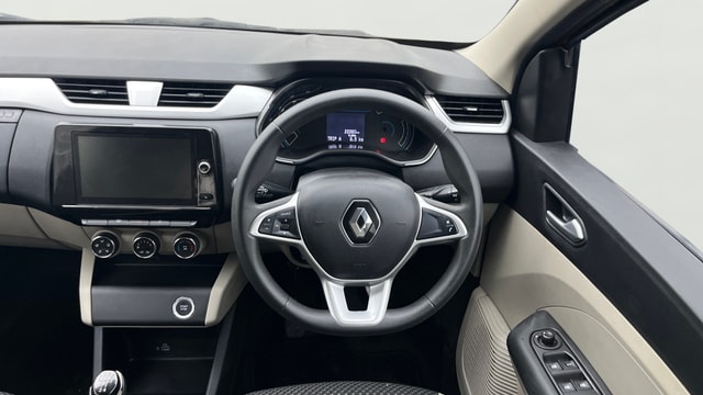 View Renault Triber Image 21 Used Renault Triber Image 21