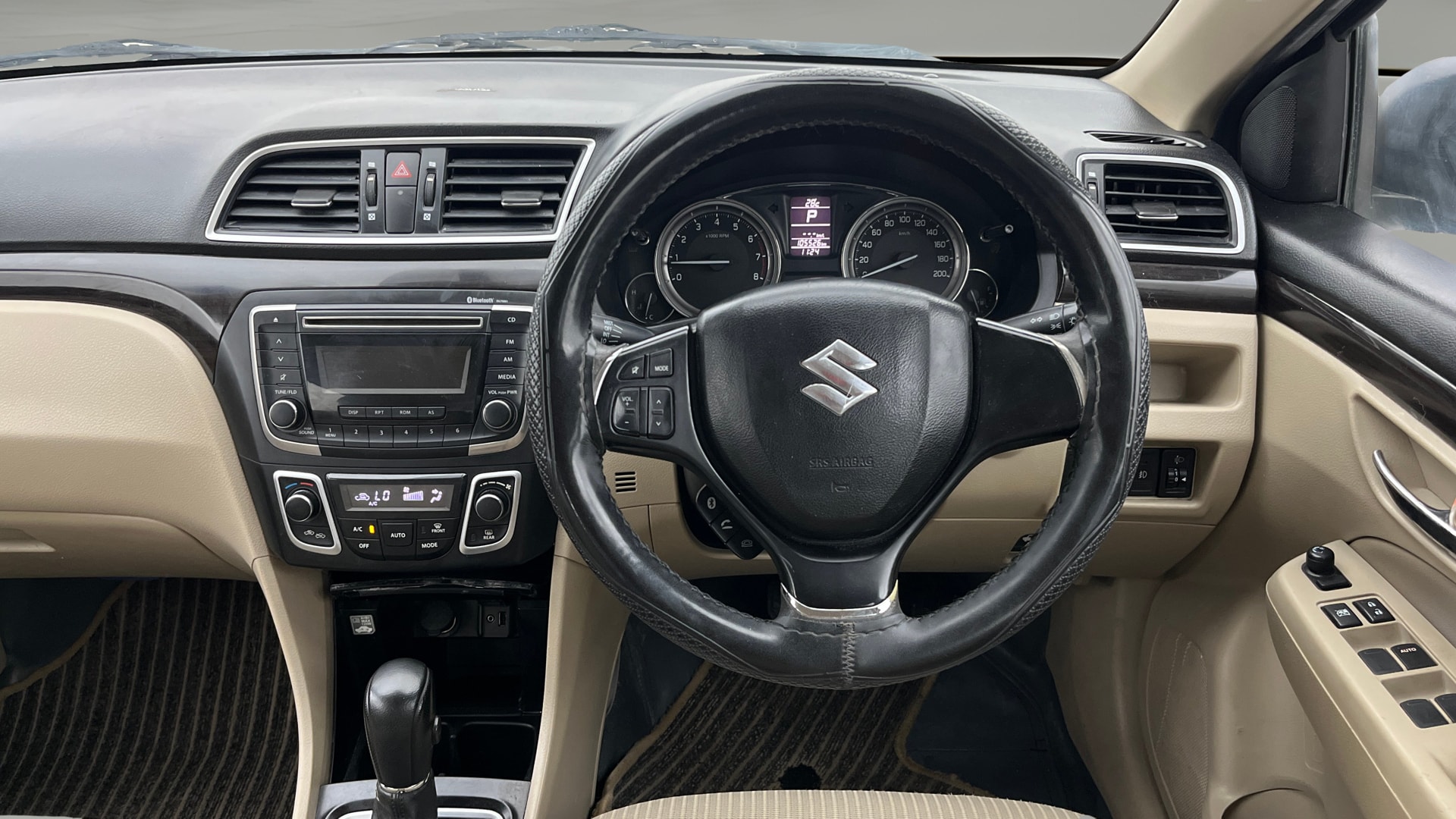 View 2018 Maruti Suzuki 1000 Base Variant Image 12 Used 2018 Maruti Suzuki 1000 Base Variant Image 12