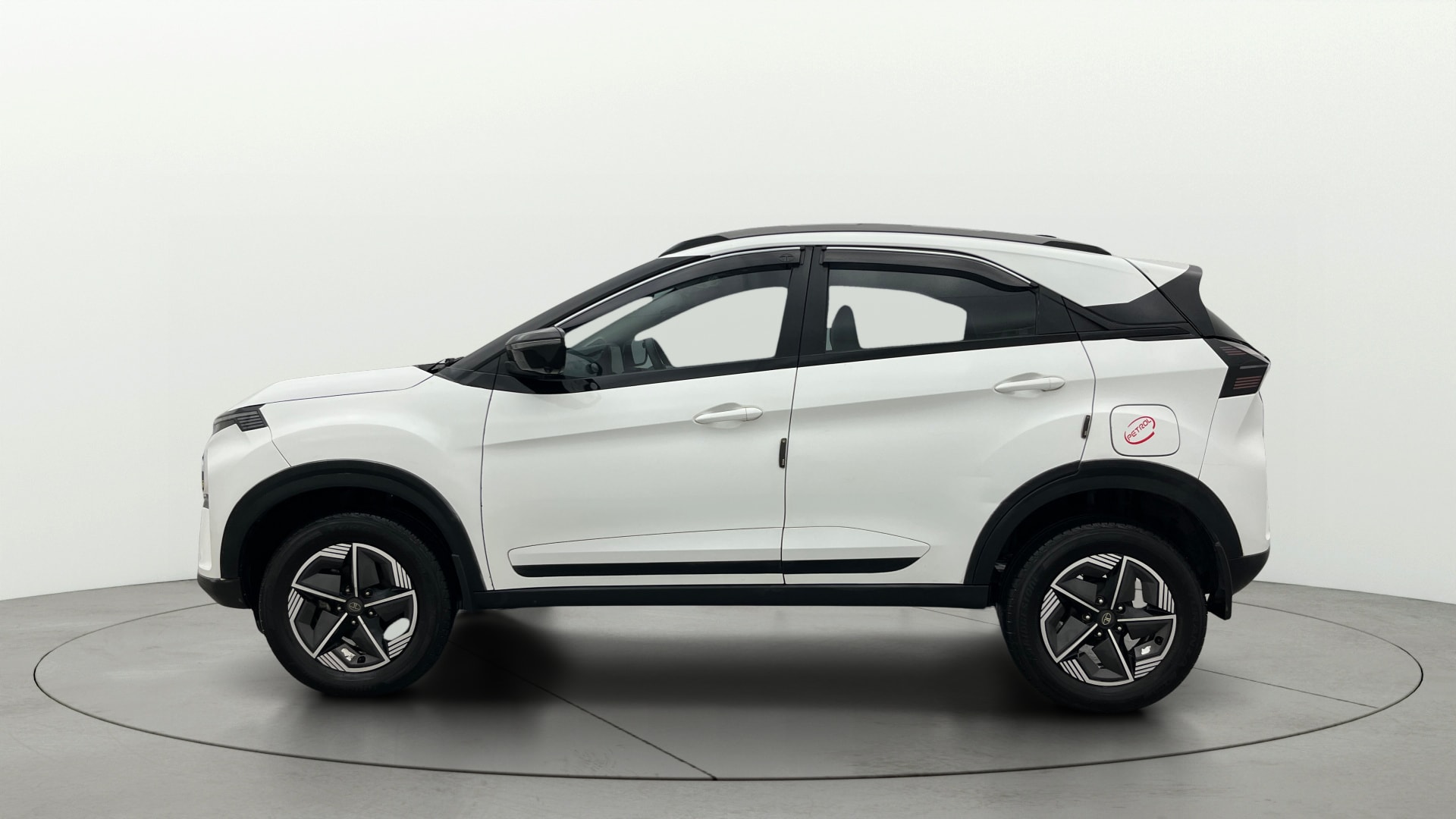 View 2023 Tata Nexon Revotron XE Image 26 Used 2023 Tata Nexon Revotron XE Image 26