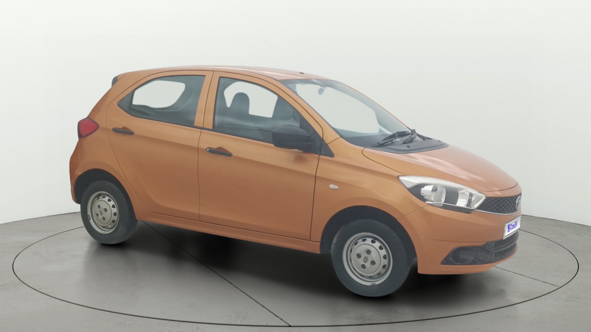 View 2018 Tata Tiago Revotorq XB Image 21 Used 2018 Tata Tiago Revotorq XB Image 21