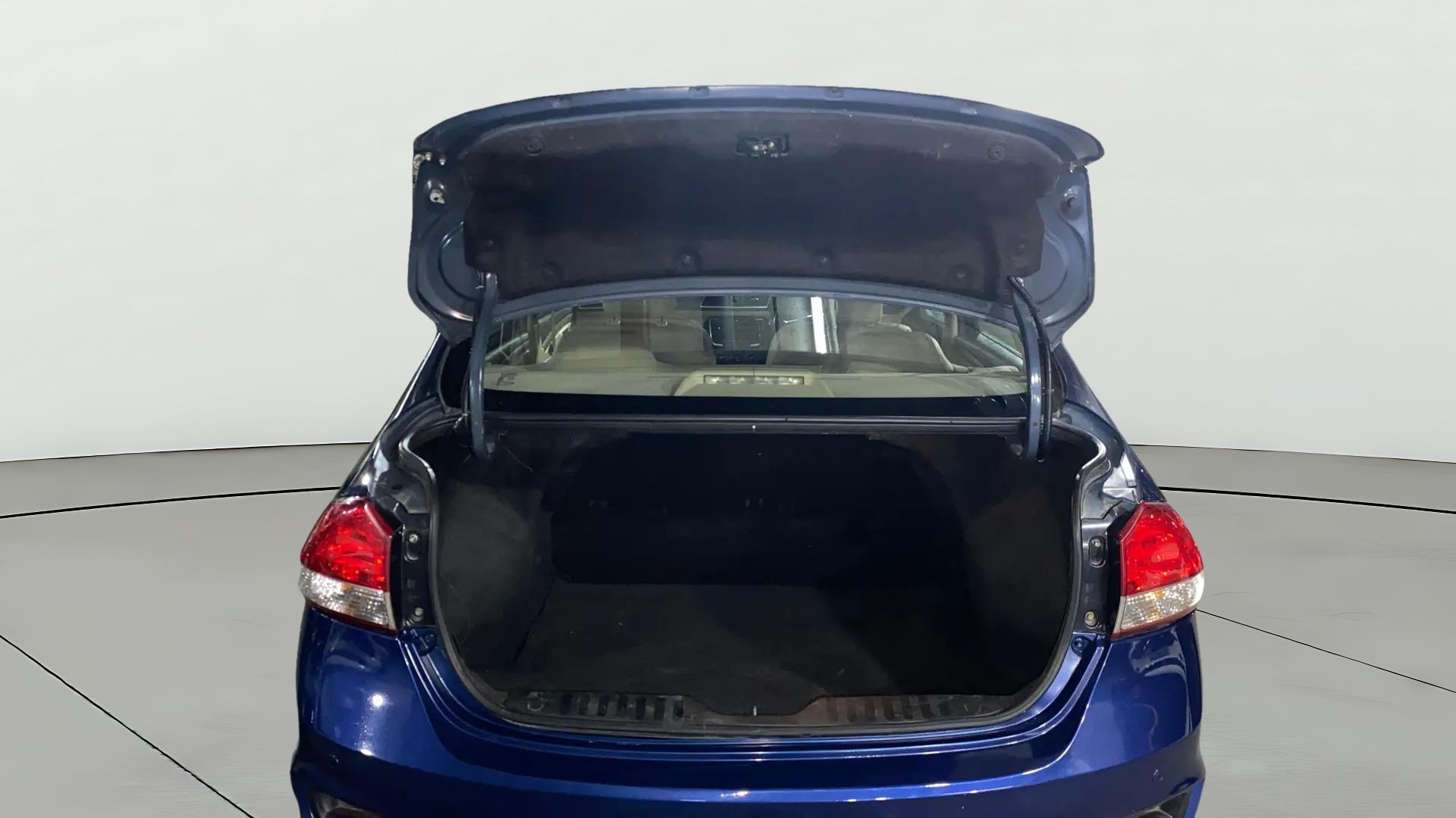 View 2020 Maruti Suzuki 1000 Base Variant Image 16 Used 2020 Maruti Suzuki 1000 Base Variant Image 16